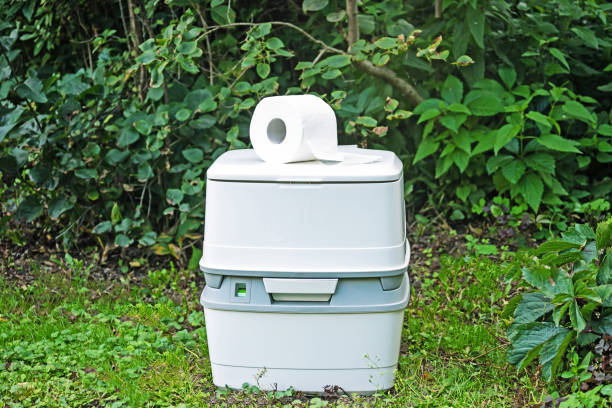 Best Portable toilet rental cost  in Sissonville, WV